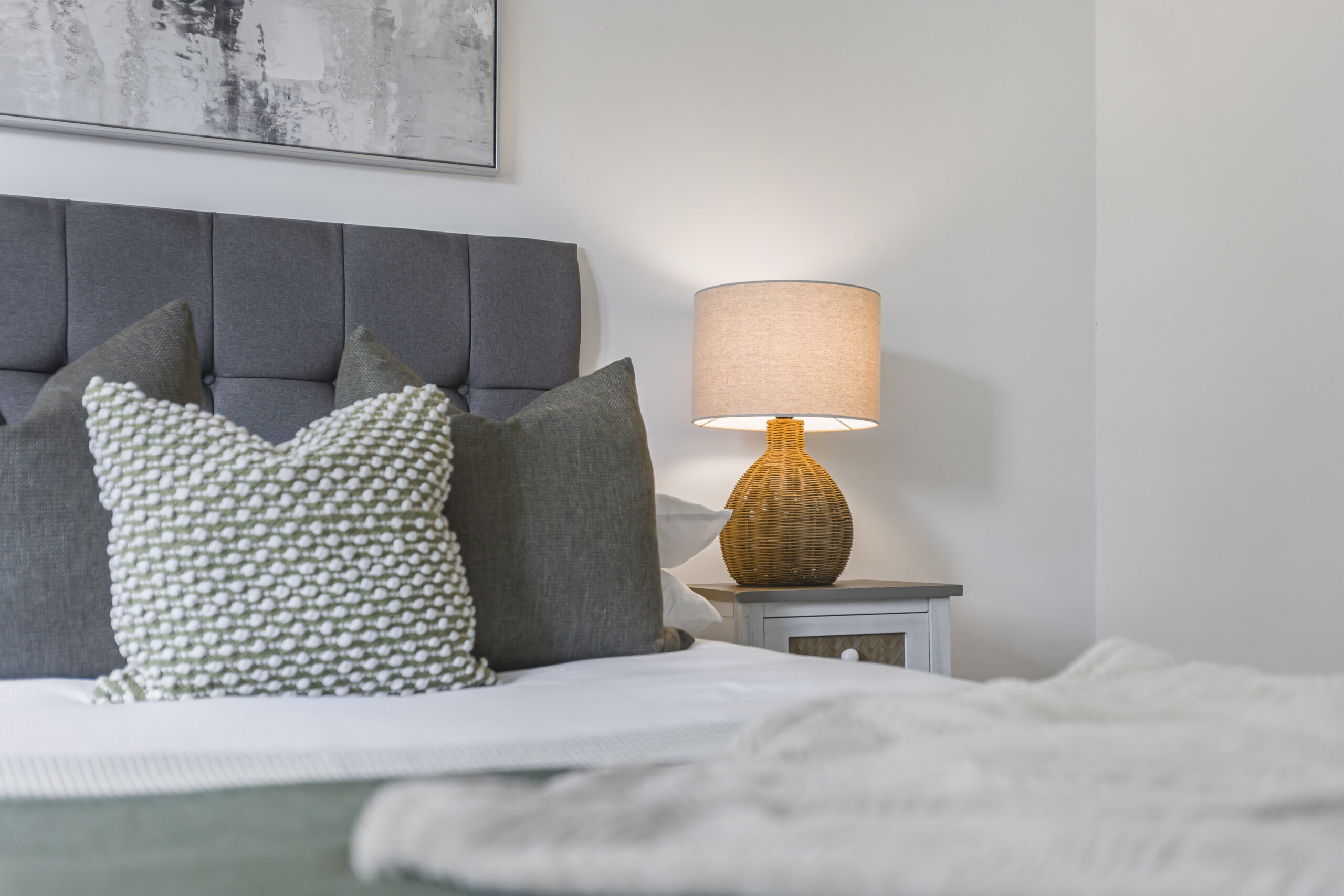 How to Stage a Property on a Budget 
